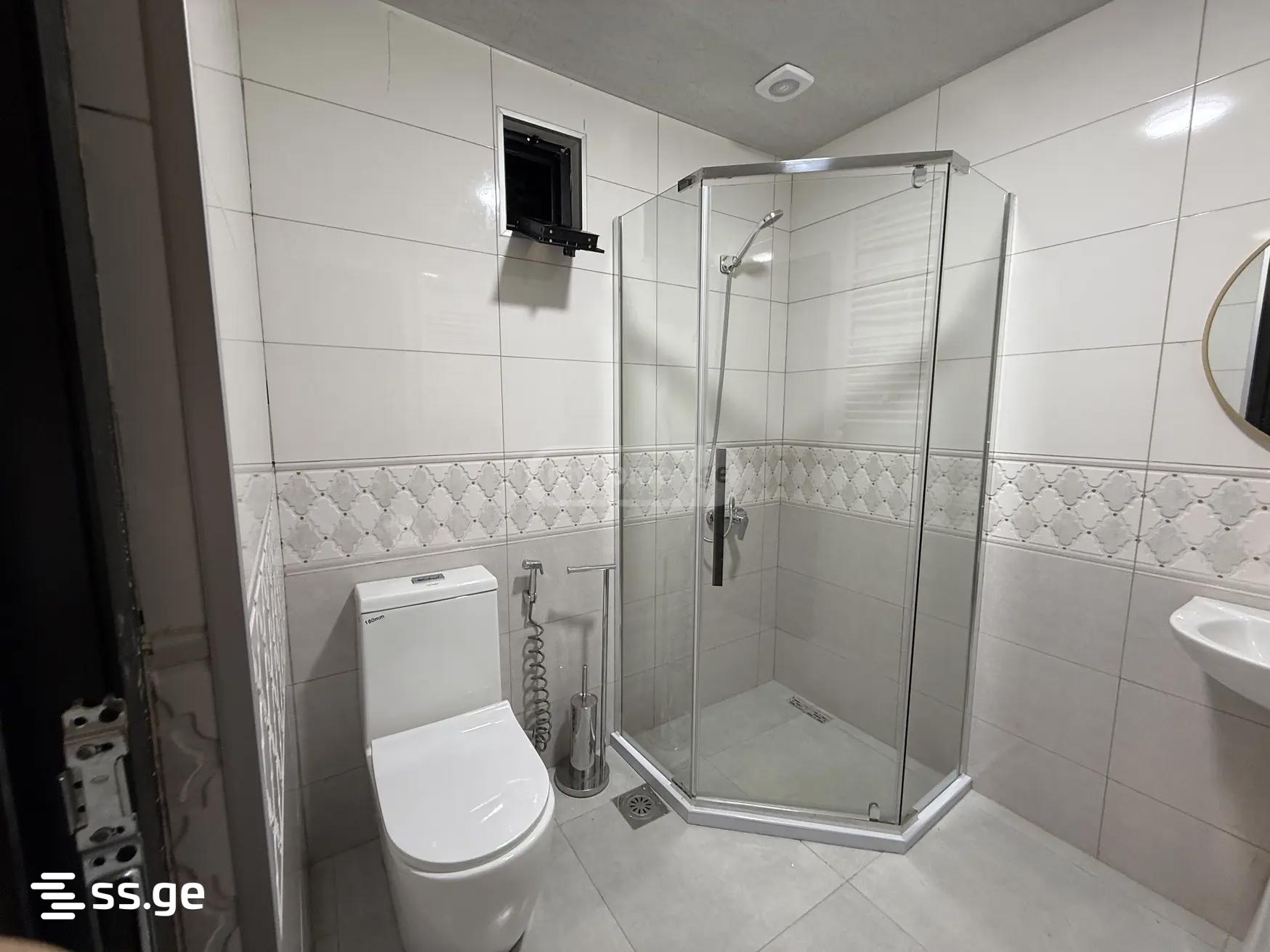 3 Room Summer Cottage Daily Rent. Batumi view 11