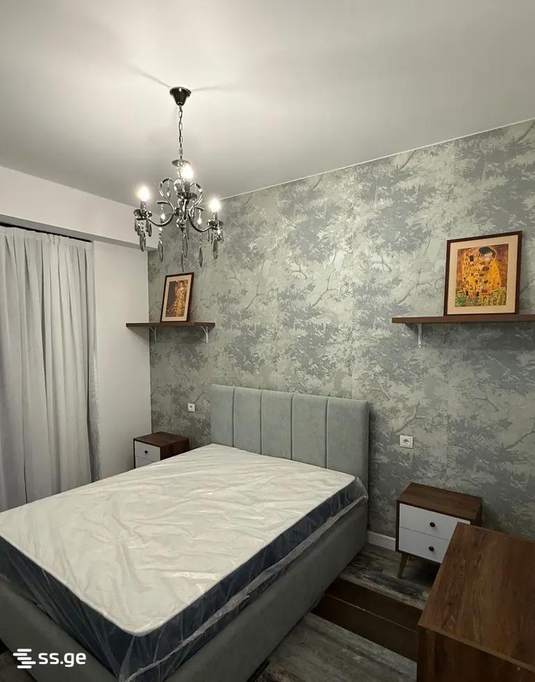 Продажа 3-комната Квартира view 2