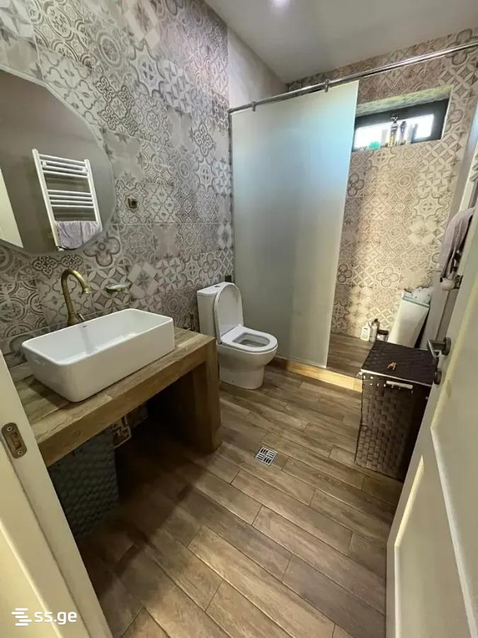 6 Room Private House For Sale view 10