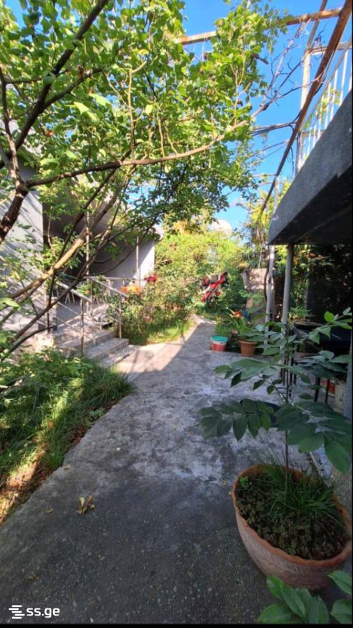 5 Room Private House For Sale view 8