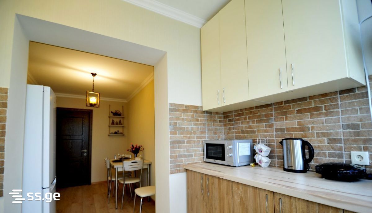 3 Room Flat For Sale view 4