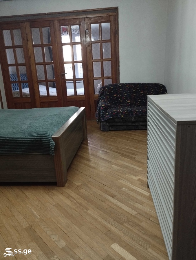 3 Room Flat For Sale view 3