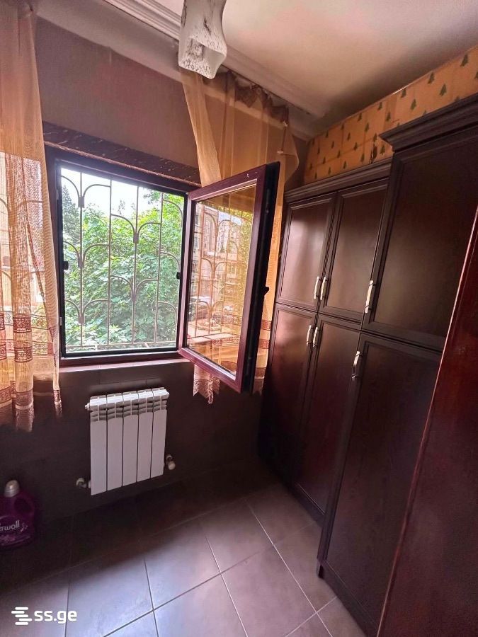 2 Room Flat For Rent. Kutaisi view 6