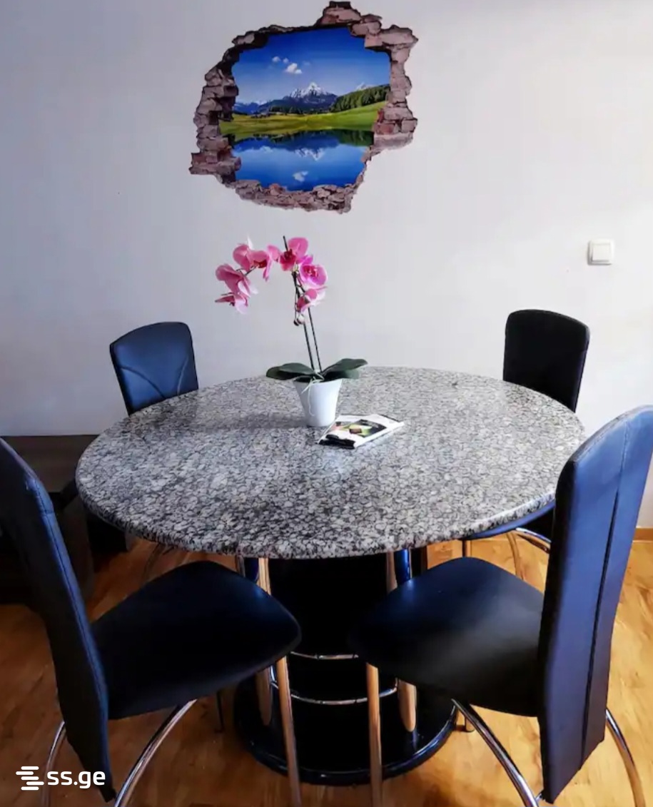 2 Room Flat Daily Rent. Ureki view 7