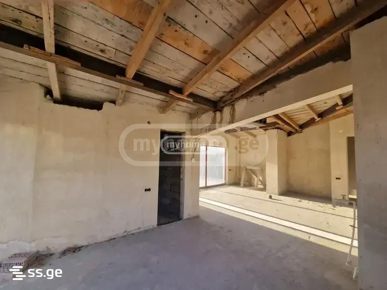 8 Room Hotel For Sale view 2