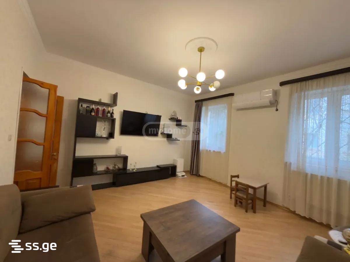 3 Room Flat For Sale view 2