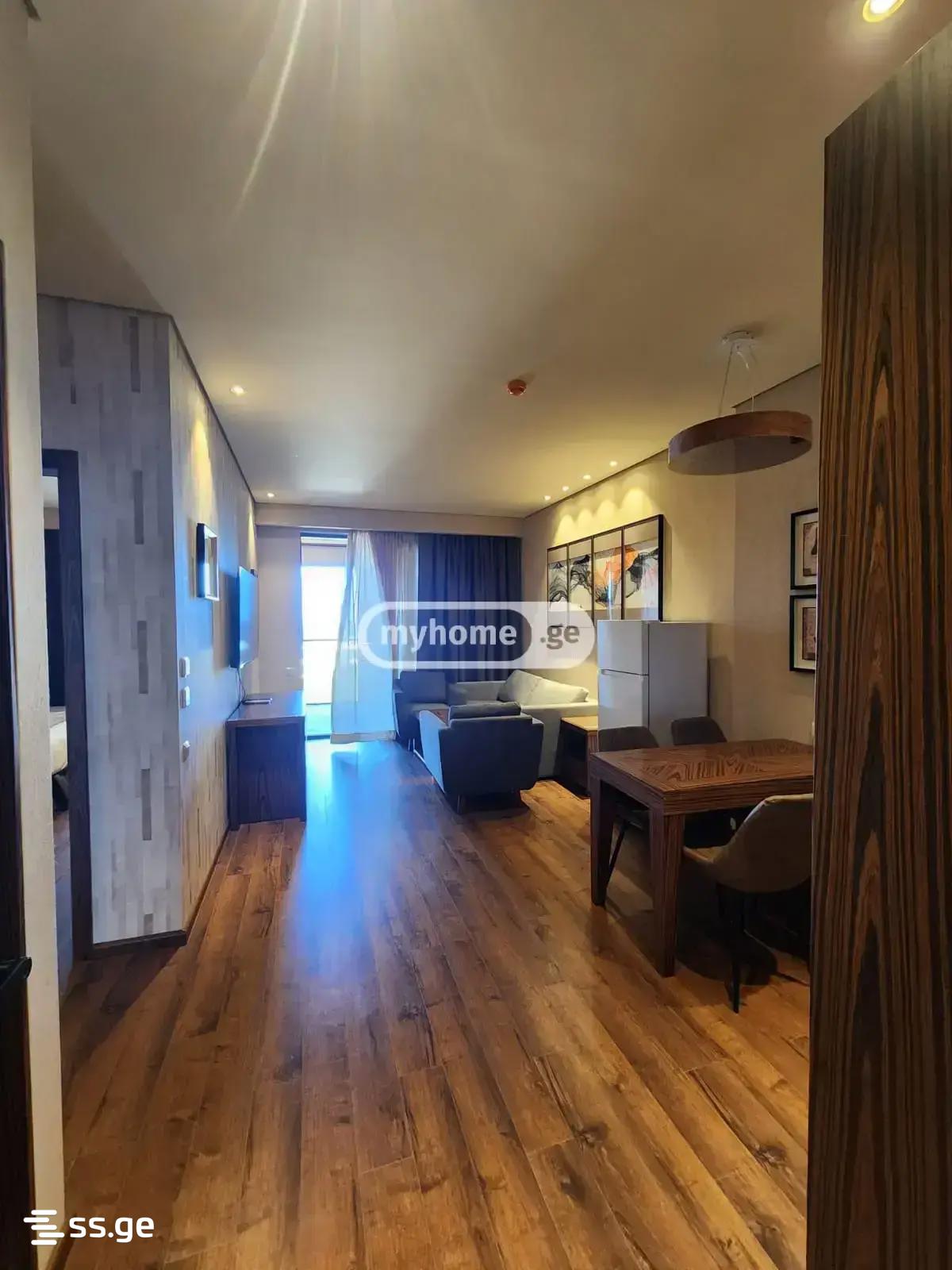 2 Room Flat Daily Rent. Chaqvi view 8