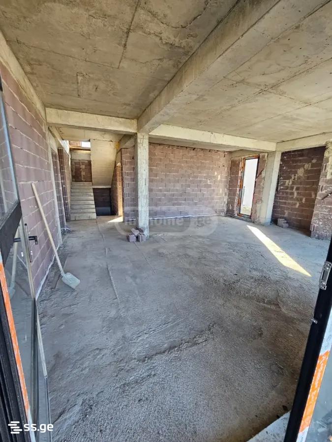 7 Room Private House For Sale view 21