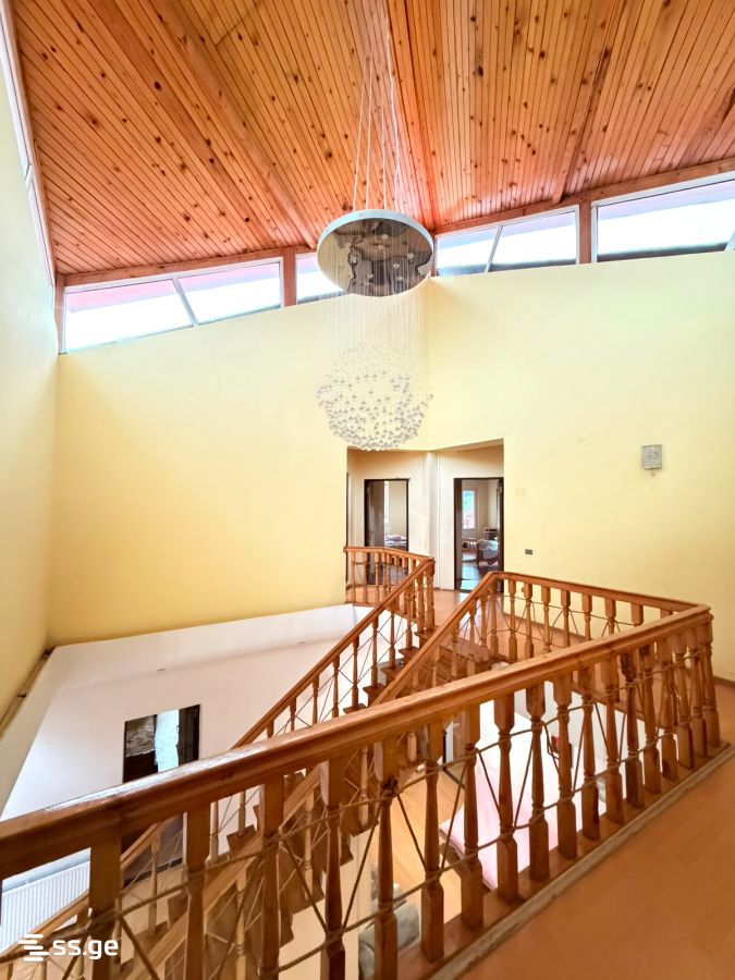 20 Room Hotel For Sale view 10