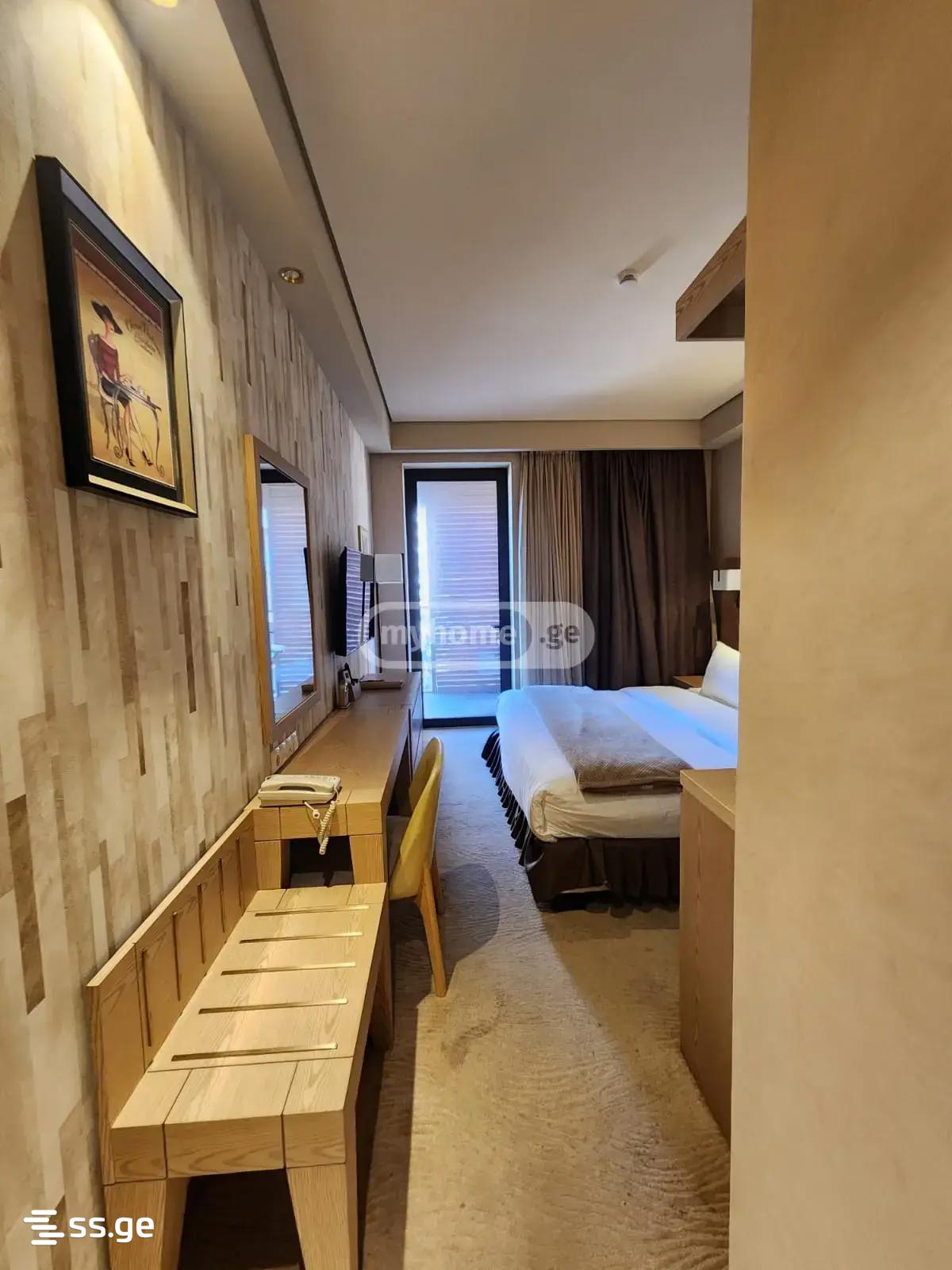 1 Room Flat Daily Rent. Chaqvi view 3