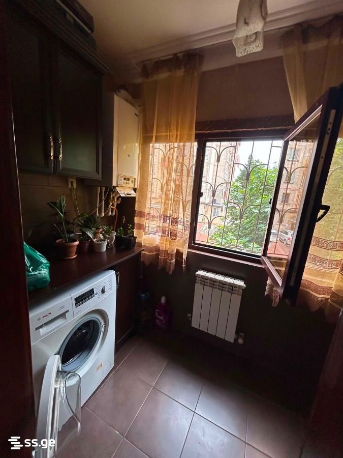 2 Room Flat For Rent. Kutaisi view 4