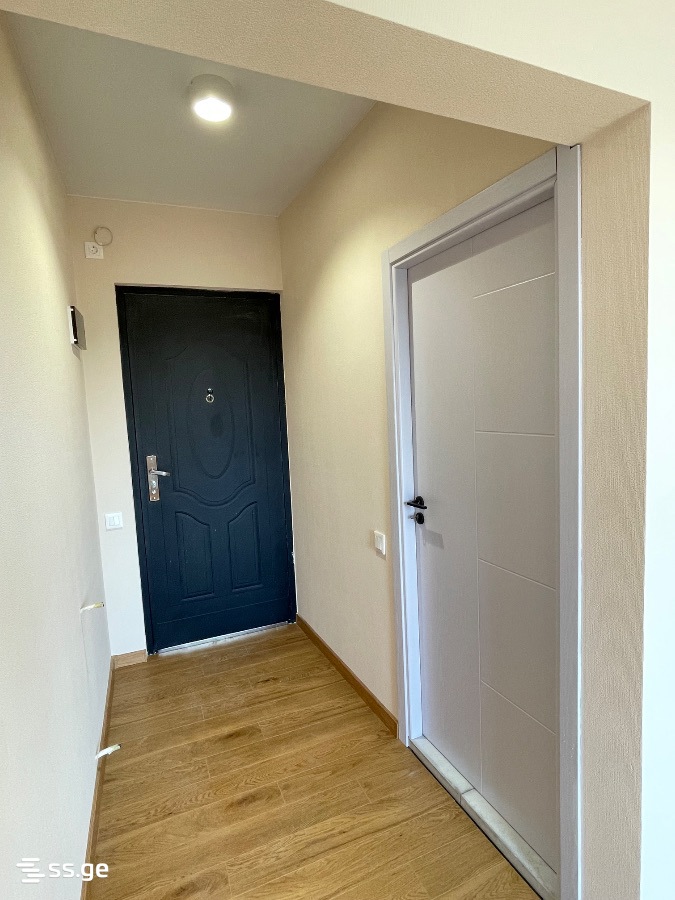 3 Room Flat For Sale view 9