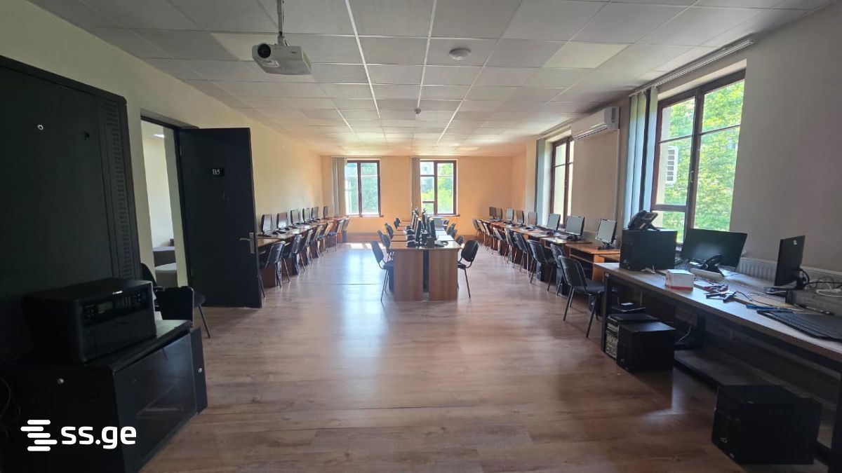 Store-Industrial Property For Rent. Didube view 4