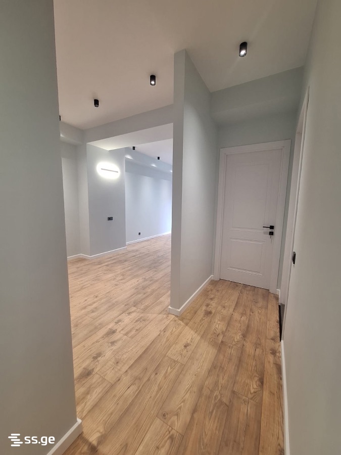 2 room Flat For Sale. Didube - Поглед 5