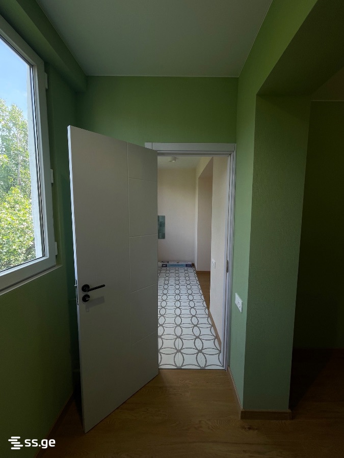 3 Room Flat For Sale view 8