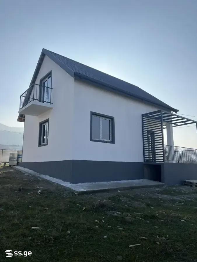 3 Room Private House For Sale view 2