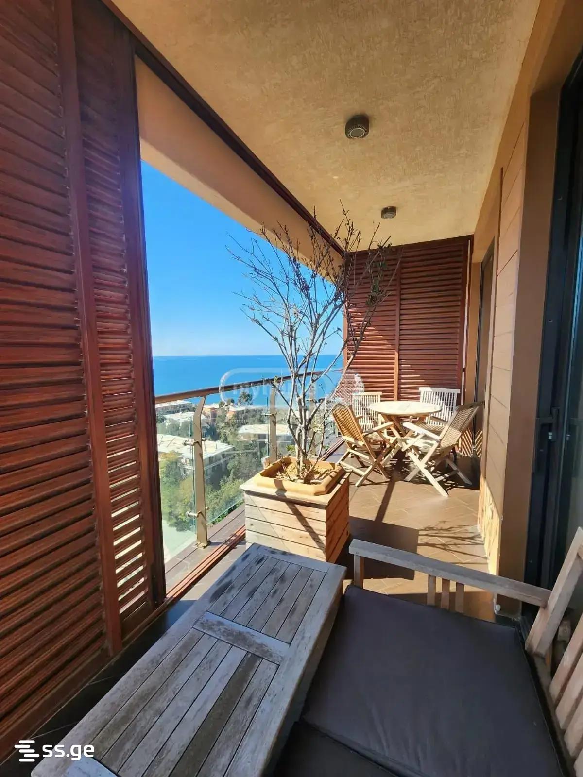 2 Room Flat Daily Rent. Chaqvi view 3