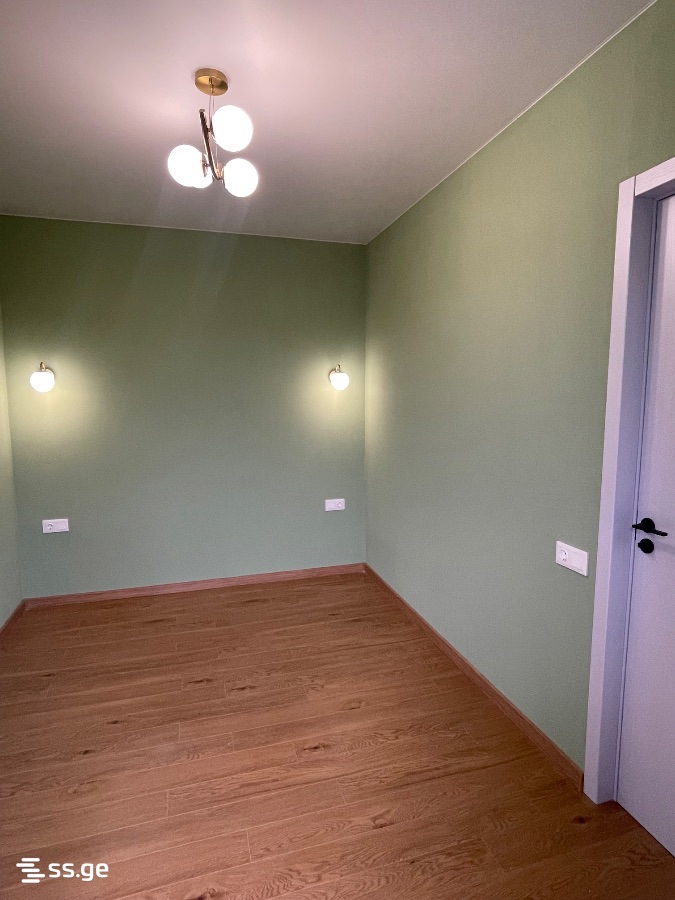 3 Room Flat For Sale view 5