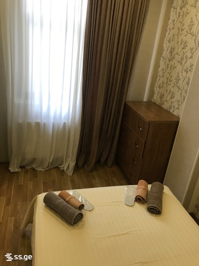 2 Room Flat Daily Rent. Digomi view 8