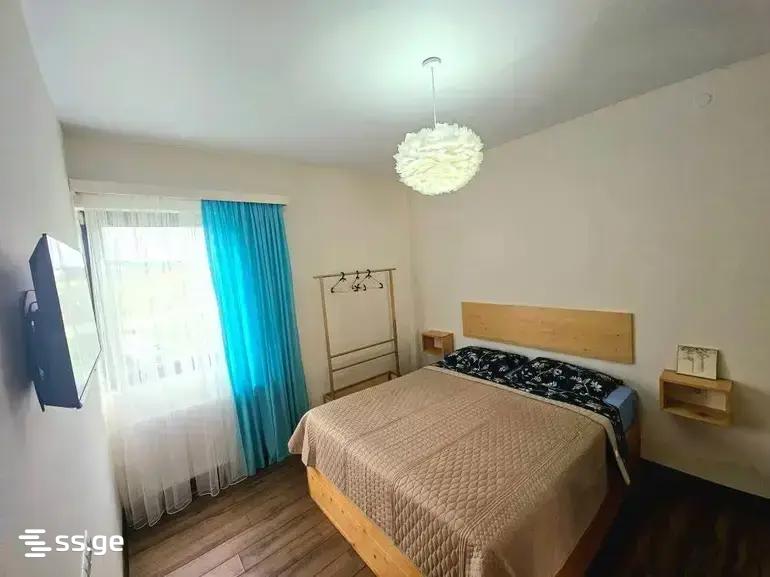 2 Room Summer Cottage Daily Rent. Vake view 5
