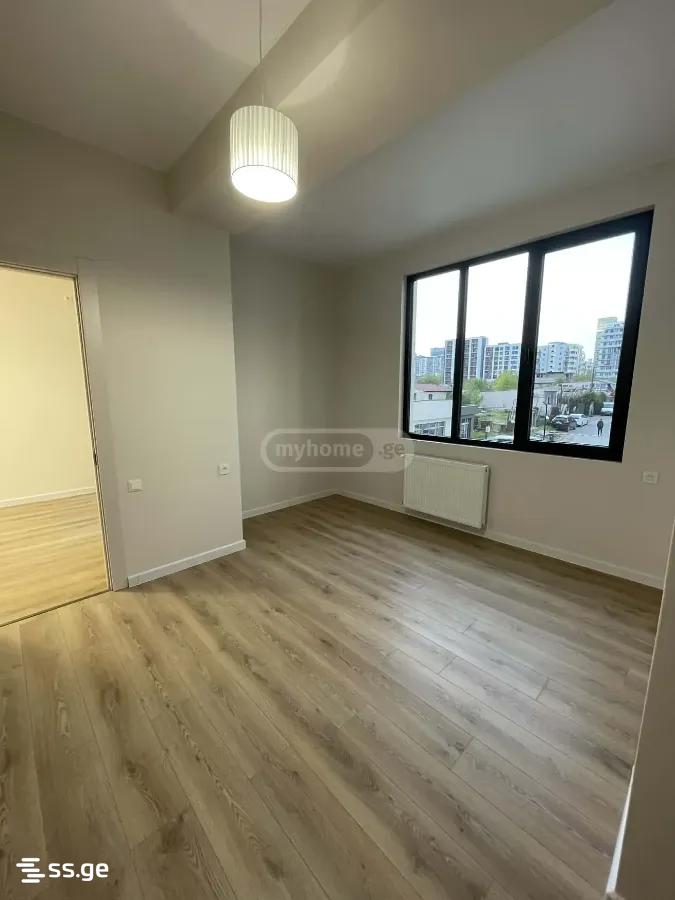 2 Room Flat For Sale view 2