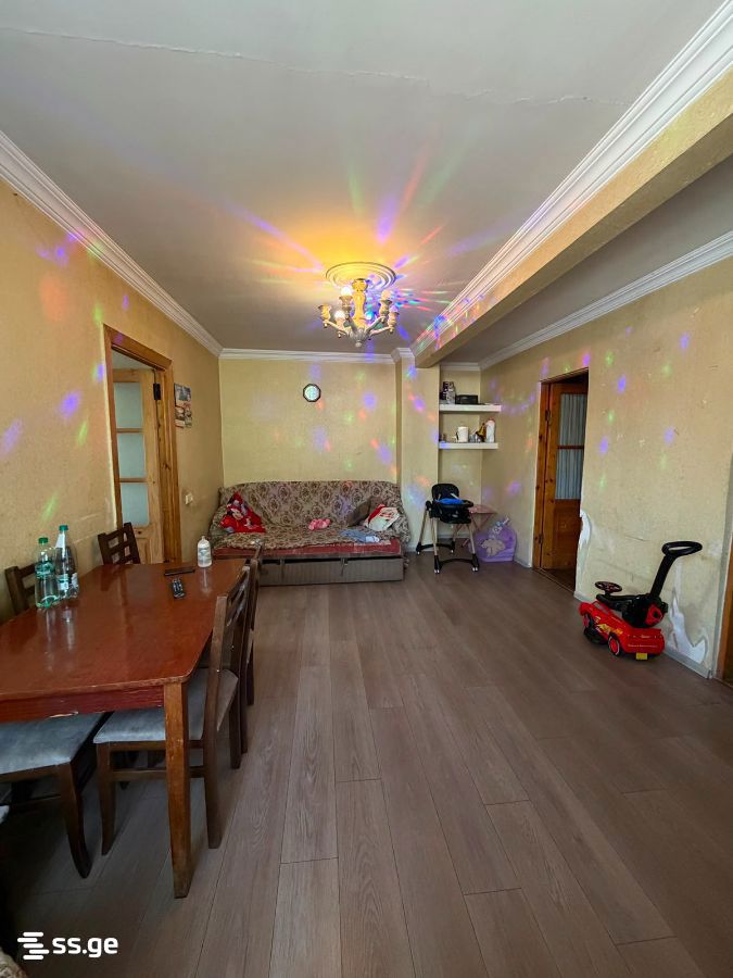 4 Room Flat For Sale view 4