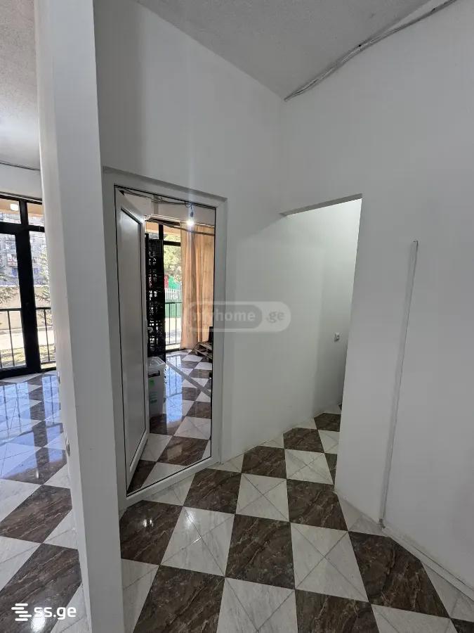 Commercial Space For Rent. Mukhiani view 3