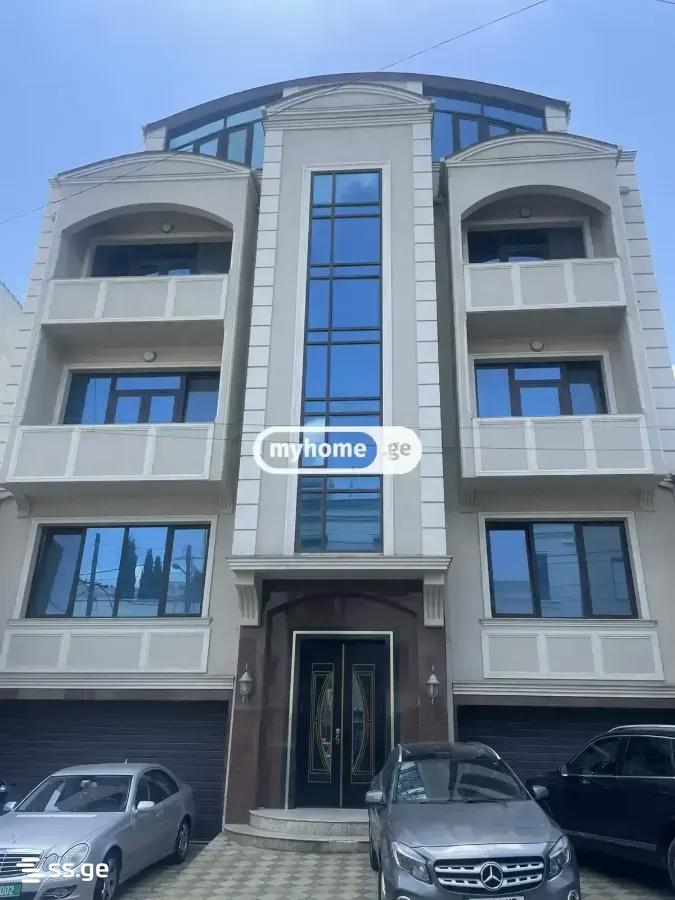 16 Room Hotel For Rent. Vedzisi view 7