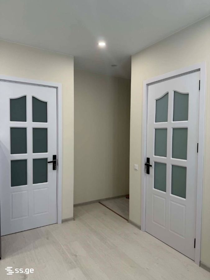 3 Room Flat For Rent. Batumi view 4