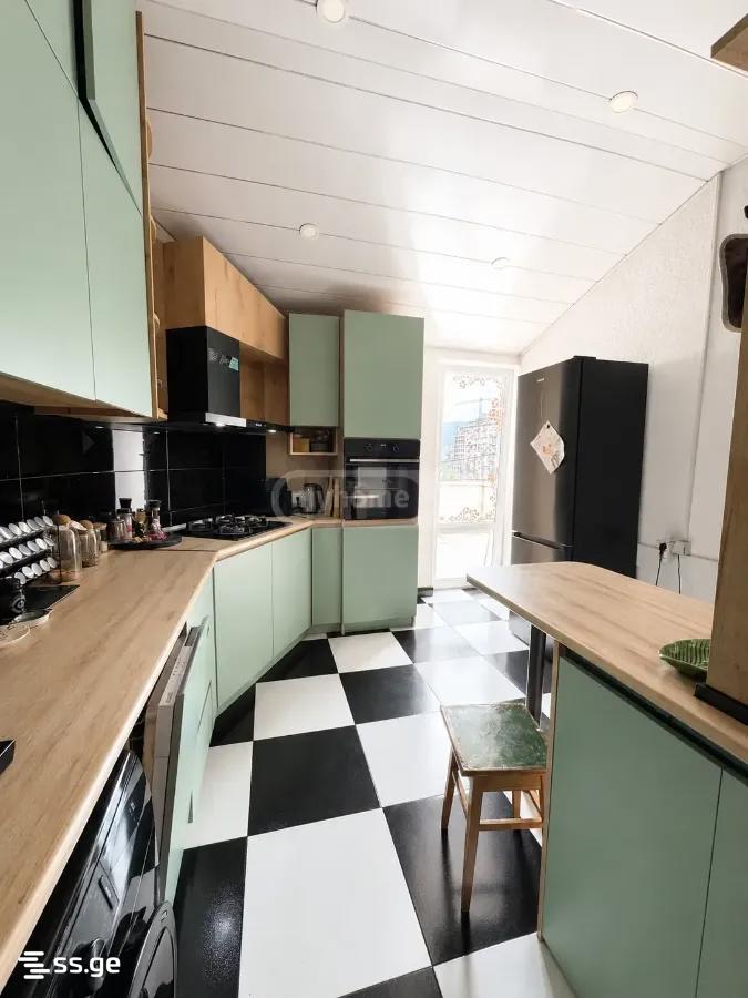 3 Room Flat For Sale view 9