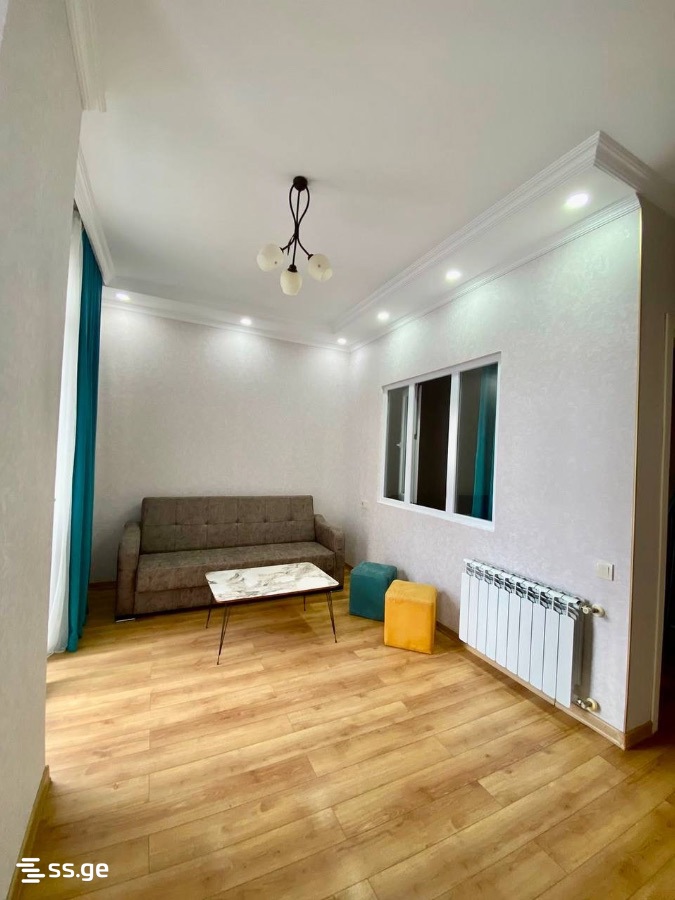 2 Room Flat For Rent. Makhindjauri view 1