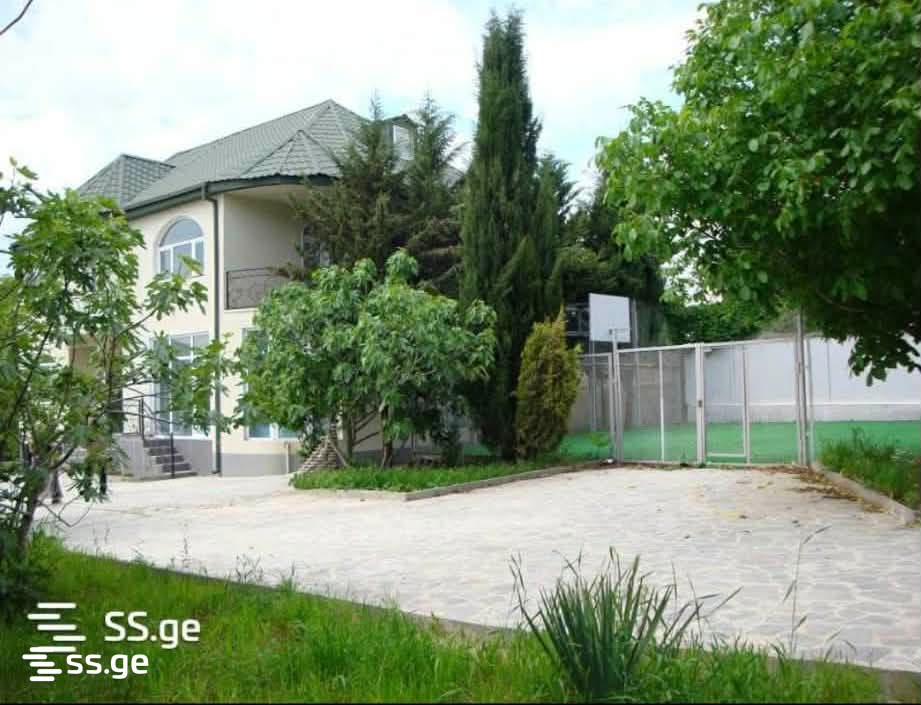 7 Room Summer Cottage For Rent. Saguramo view 2