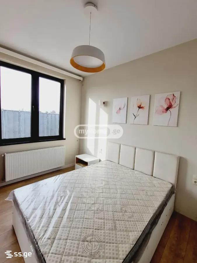 3 Room Private House For Sale view 6