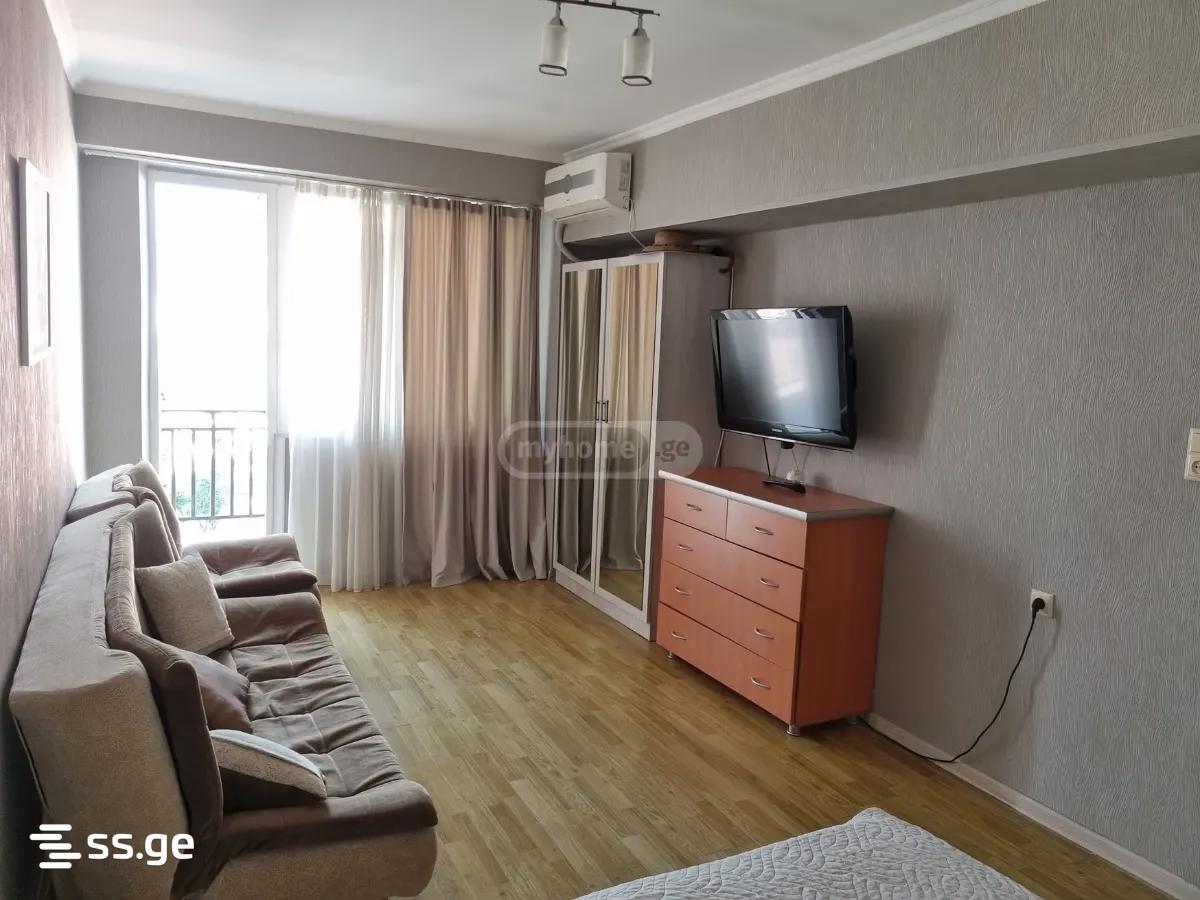 1 Room Flat For Rent. Batumi view 11