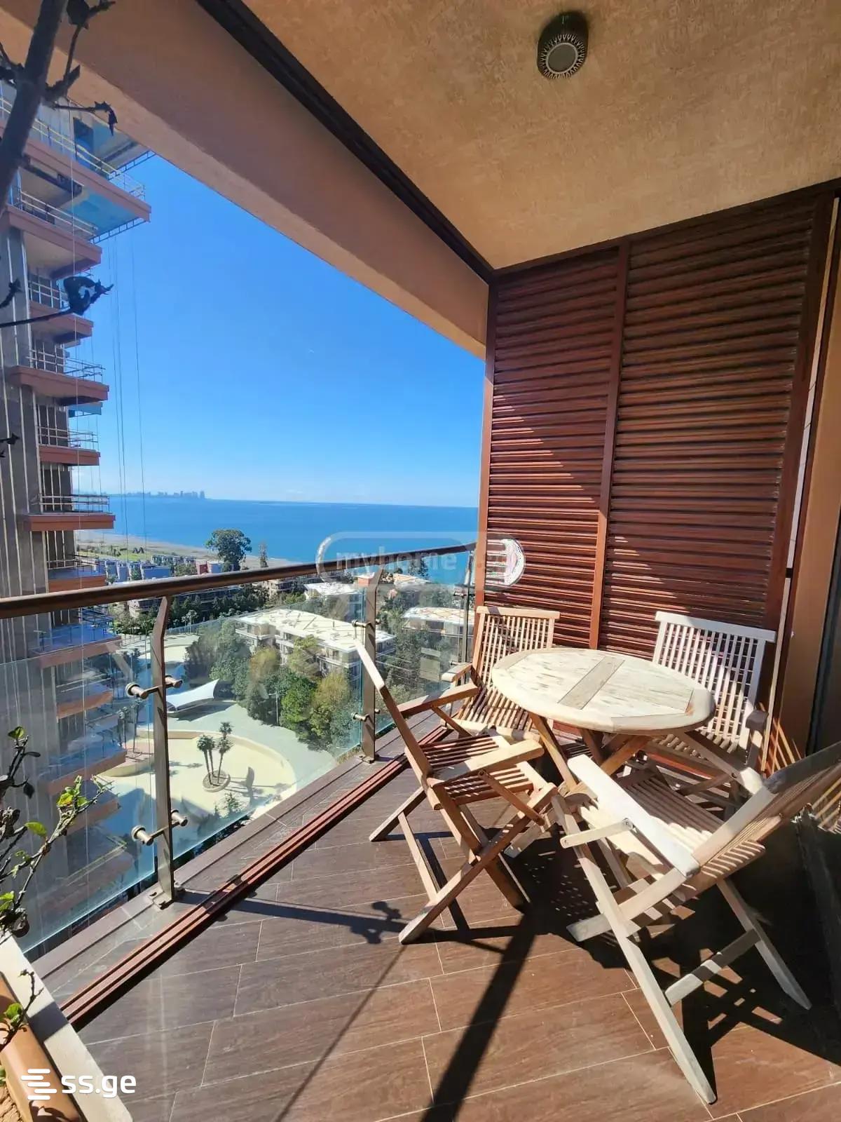2 Room Flat Daily Rent. Chaqvi view 5