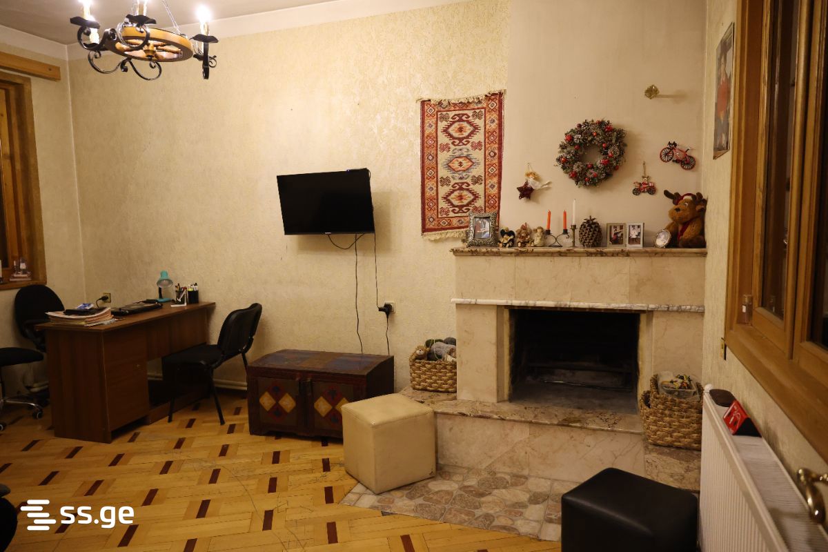 5 room Flat For Sale. Saburtalo - Mehr