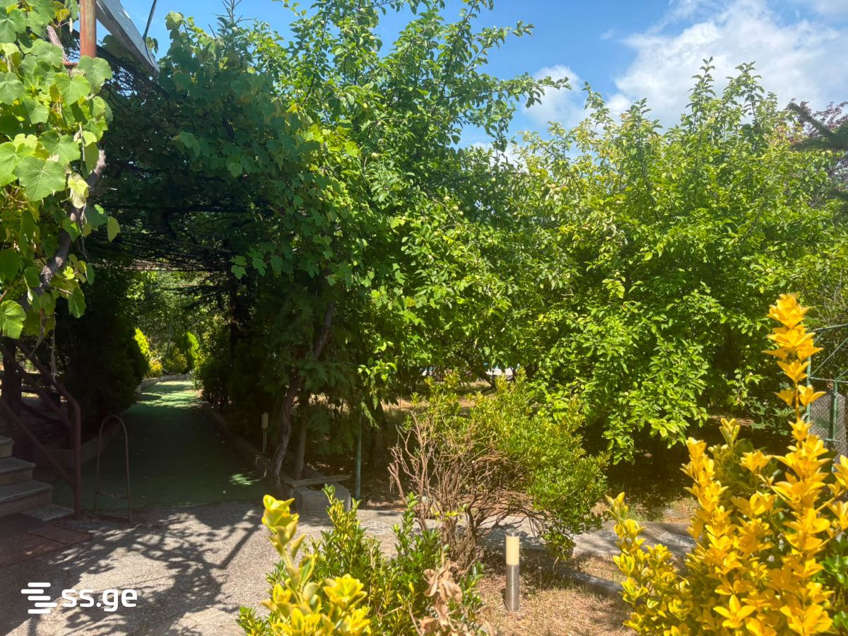 იყიდება 5-ოთახი Summer Cottage view 9