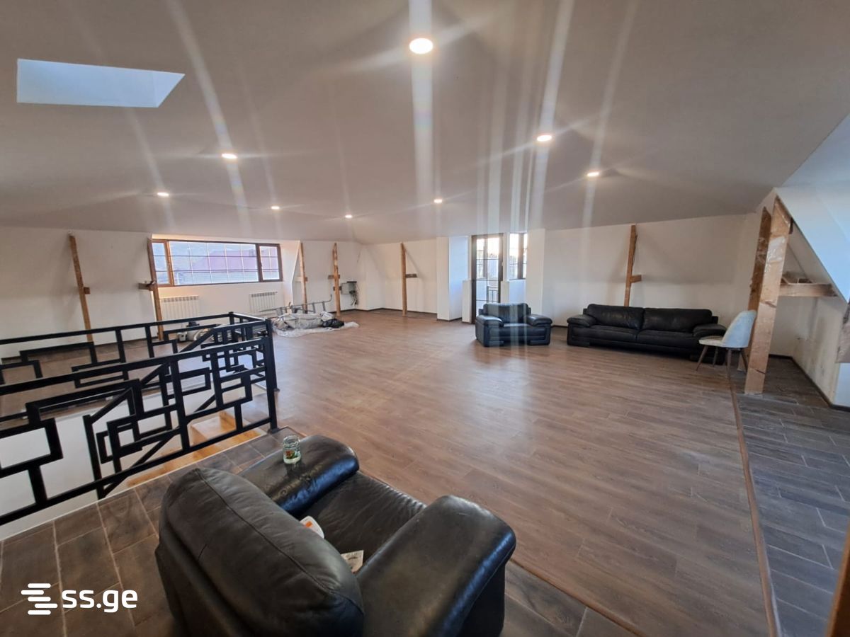 6 Room Private House For Rent. Batumi view 3