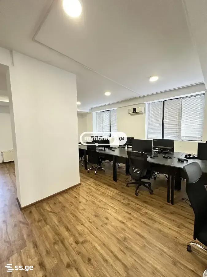 23 Room Hotel For Rent. Vake view 6