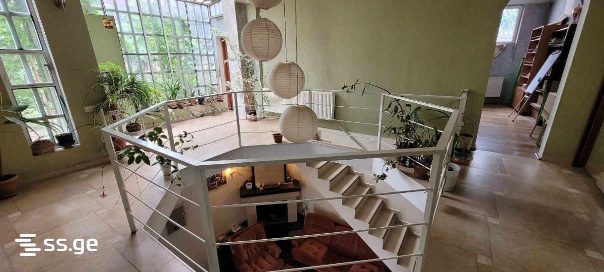 6 Room Private House For Sale view 10