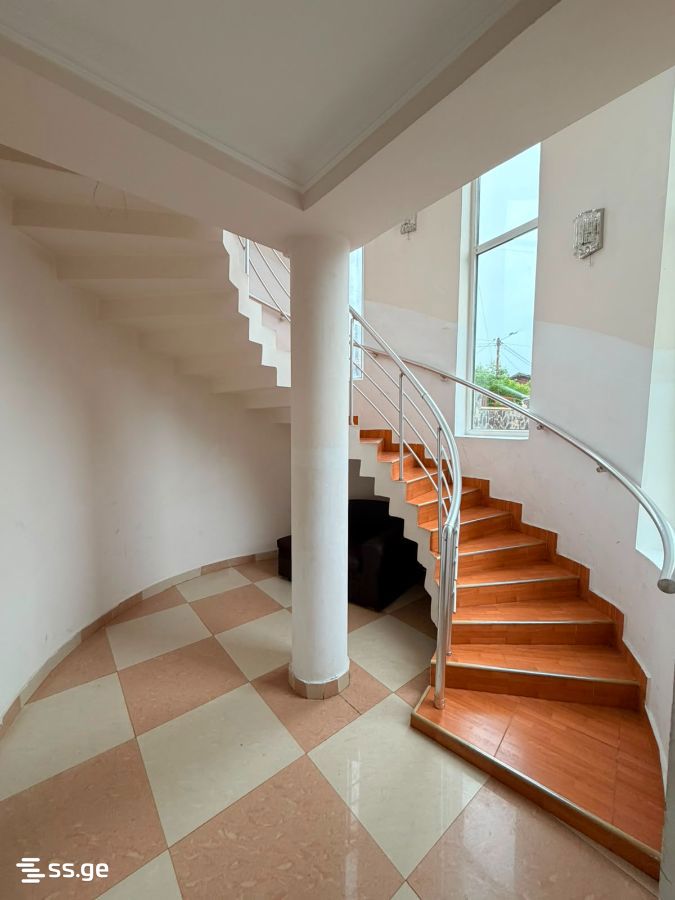 20 Room Hotel For Sale view 2