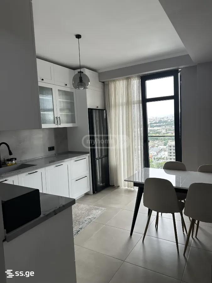 3 Room Flat For Sale view 3