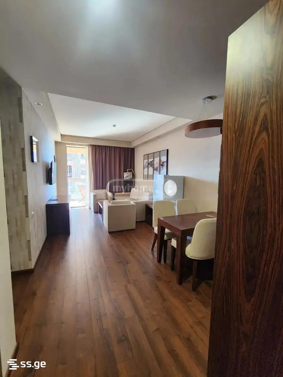 2 Room Flat Daily Rent. Chaqvi view 8