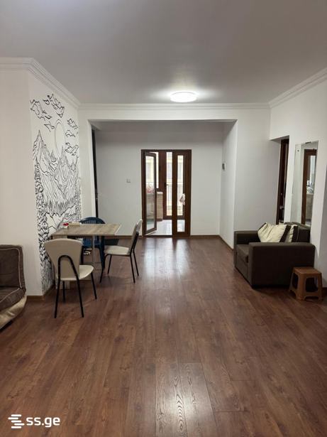 3 Room Flat For Sale view 4