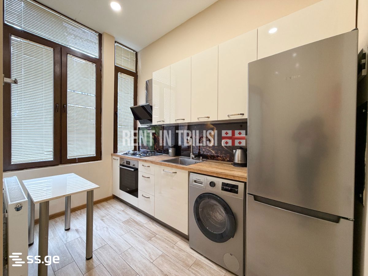 2 room Flat For Rent. Sololaki - Ansicht 3