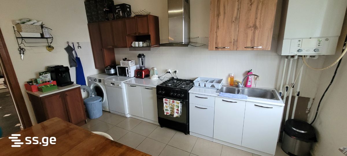 6 Room Private House For Sale view 7