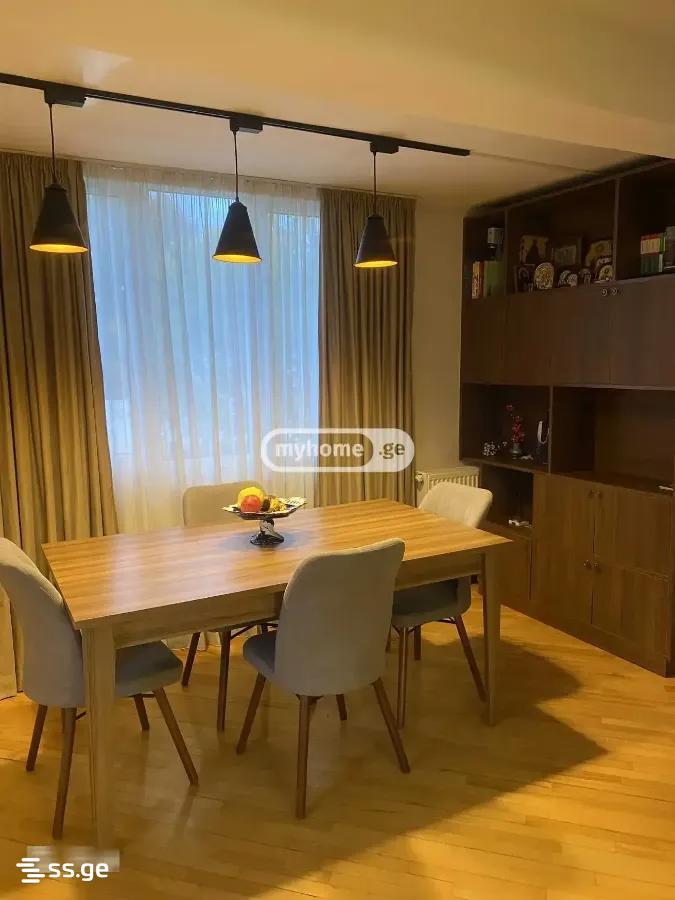 4 Room Flat For Sale view 2