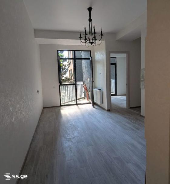Продажа 3-комната Квартира view 1