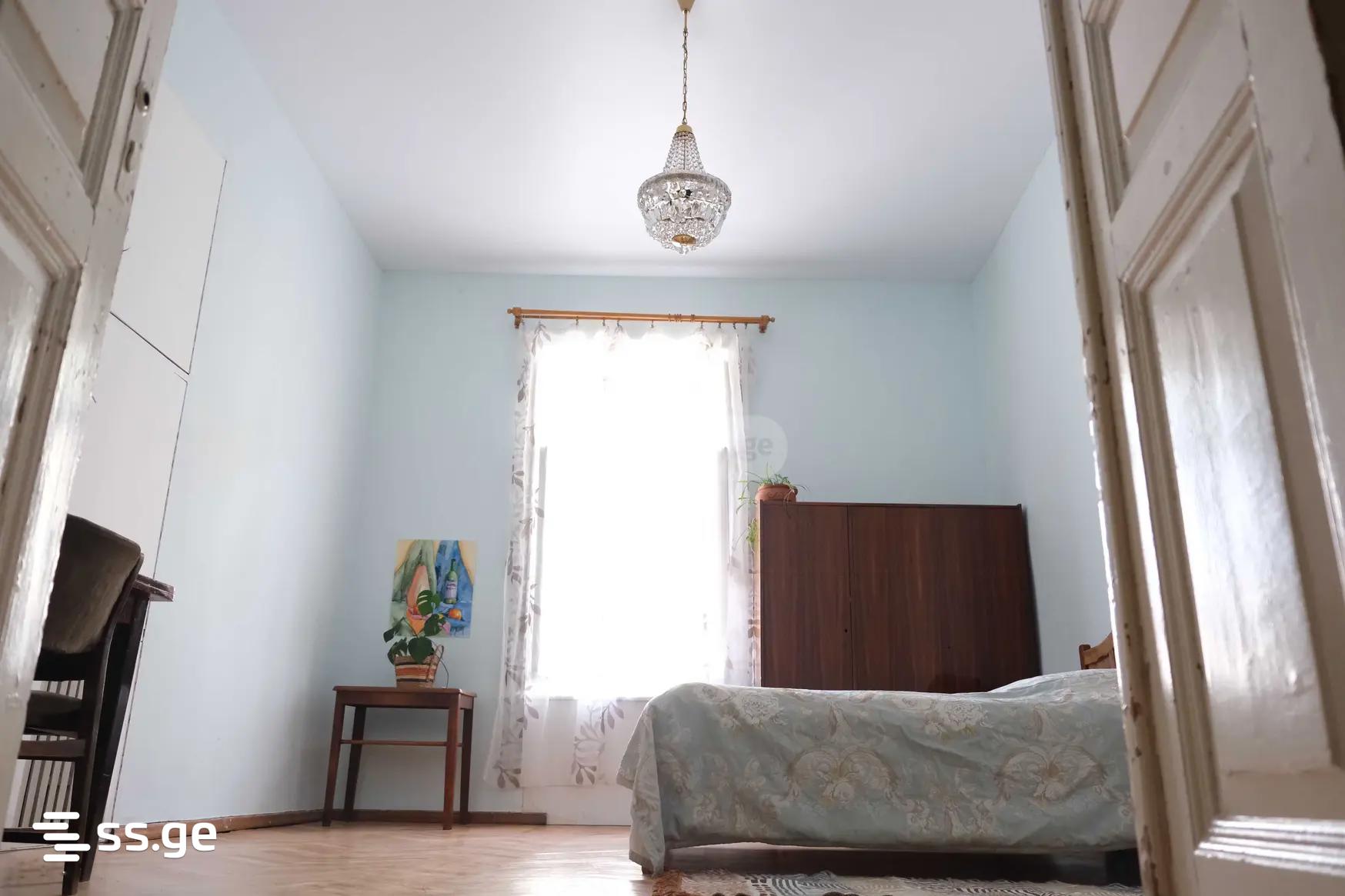 4 Room Flat For Sale view 5