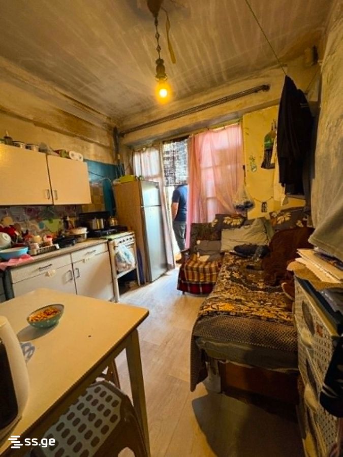 1 Room Flat For Sale view 4